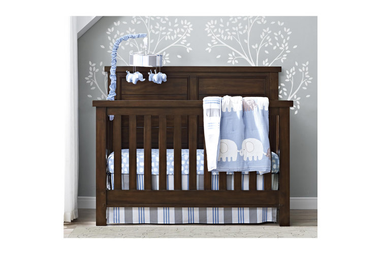 Pembrooke 5 outlet in 1 crib